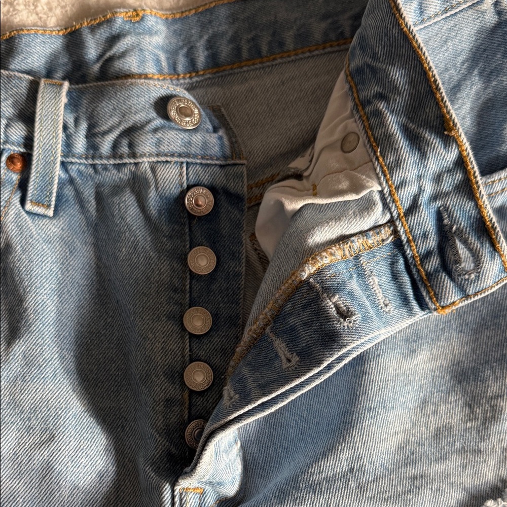 Levi's Light Blue Distressed Jean Shorts - Picture 2 of 8